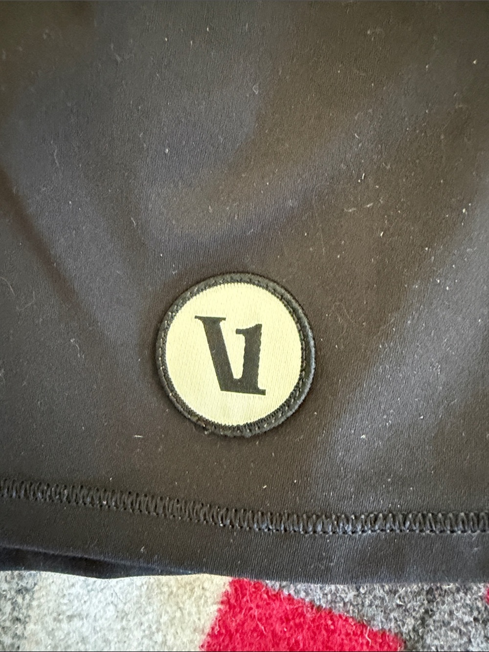 Vuori Black Athletic Skort with Logo Emblem - Picture 3 of 5
